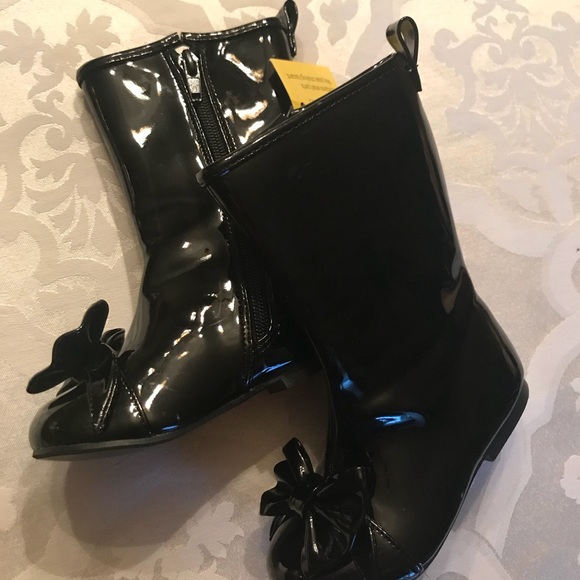 Shrimp n grits Bow Boots! Size 6.5/7 toddler NEW - Picture 2 of 2